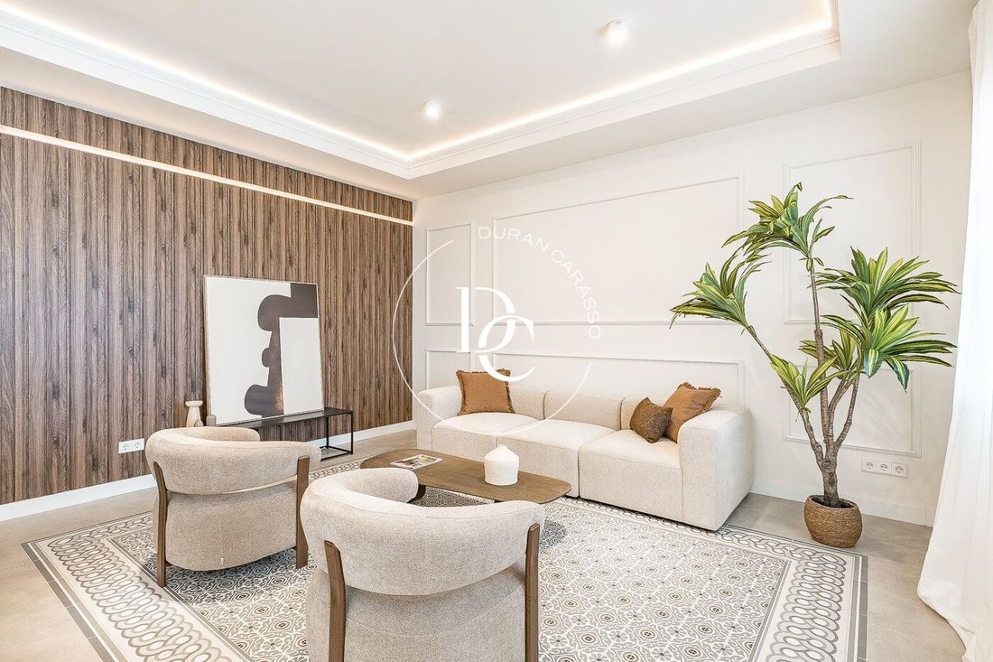 Penthouse in Eixample, Barcelona, Spain 3 - 17337328