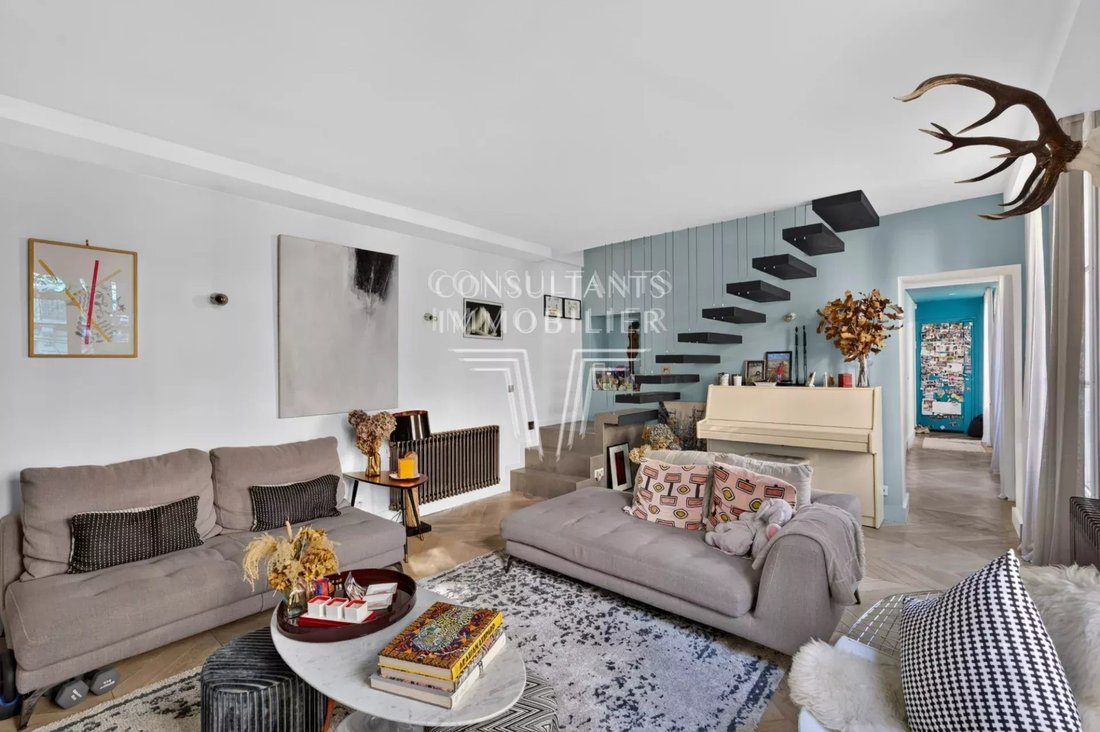 Apartment in Batignolles-Cardinet, Paris 17e Arrondissement, Paris 5 - 18999078