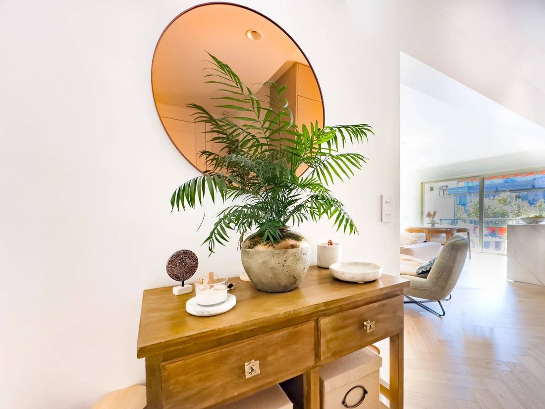 Apartment in Place de Gaulle, Antibes, France 5 - 18991604