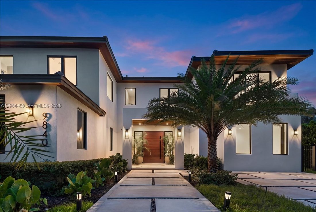 Casa a Coral Gables, Florida, Stati Uniti 4 - 18702563
