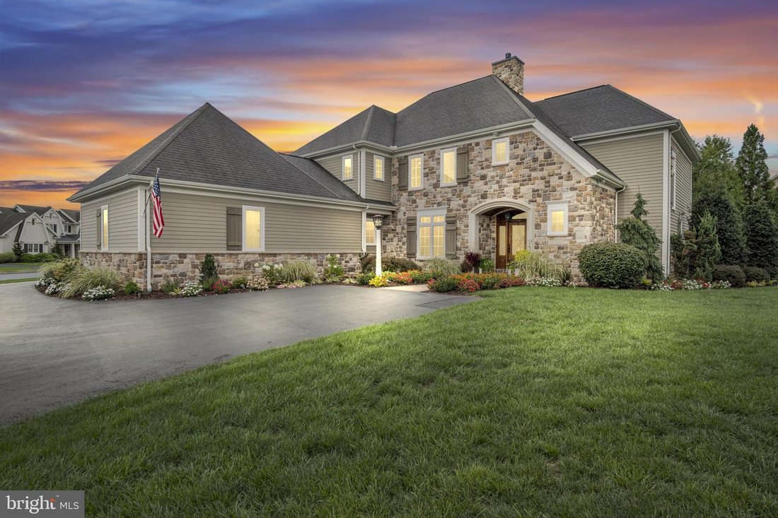 House in Mechanicsburg, Pennsylvania, United States 1 - 18999774
