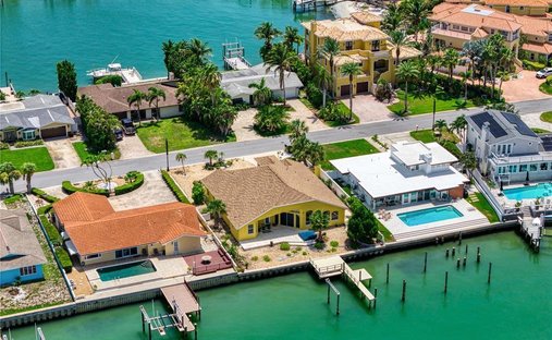 Land in Belleair Beach, Florida, United States 1