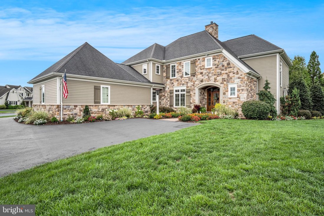 House in Mechanicsburg, Pennsylvania, United States 3 - 18999774