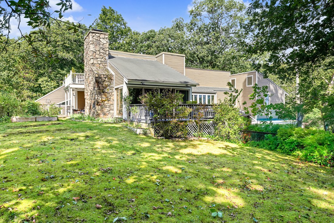 House in Rehoboth, Massachusetts, United States 1 - 18999982