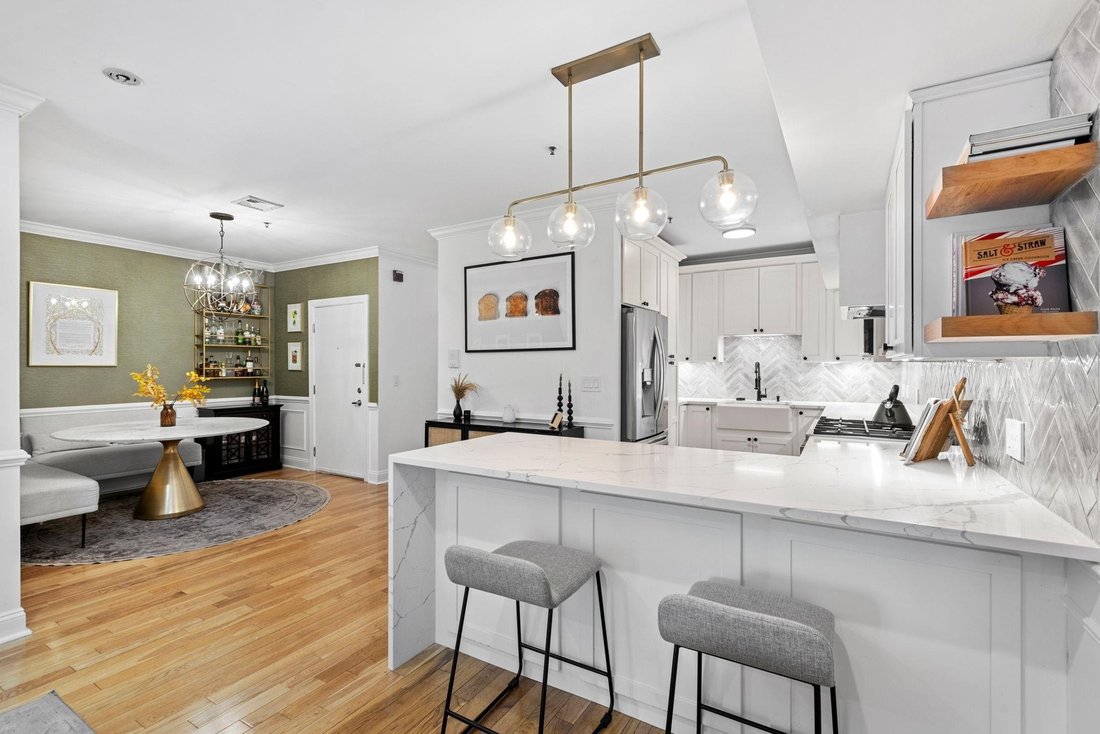 Condo in Hoboken, New Jersey, United States 5 - 18999956