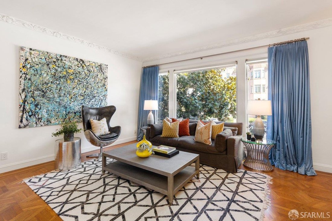 Condo in San Francisco, California, United States 3 - 18999974