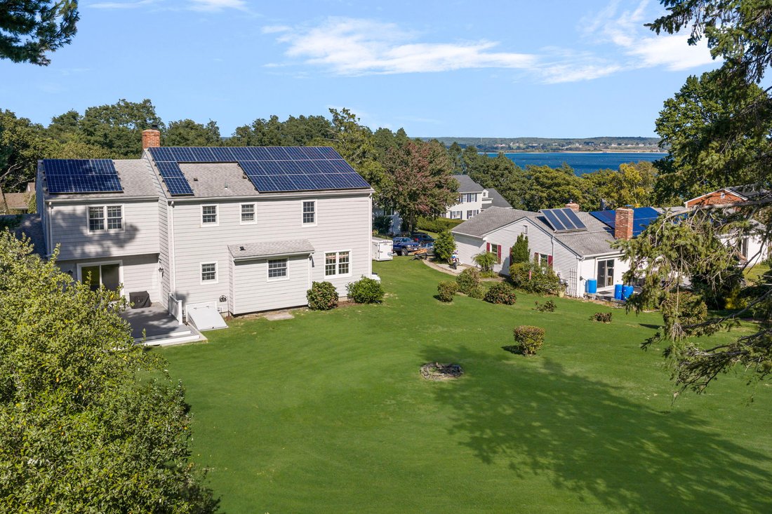 House in Portsmouth, Rhode Island, United States 4 - 19000014