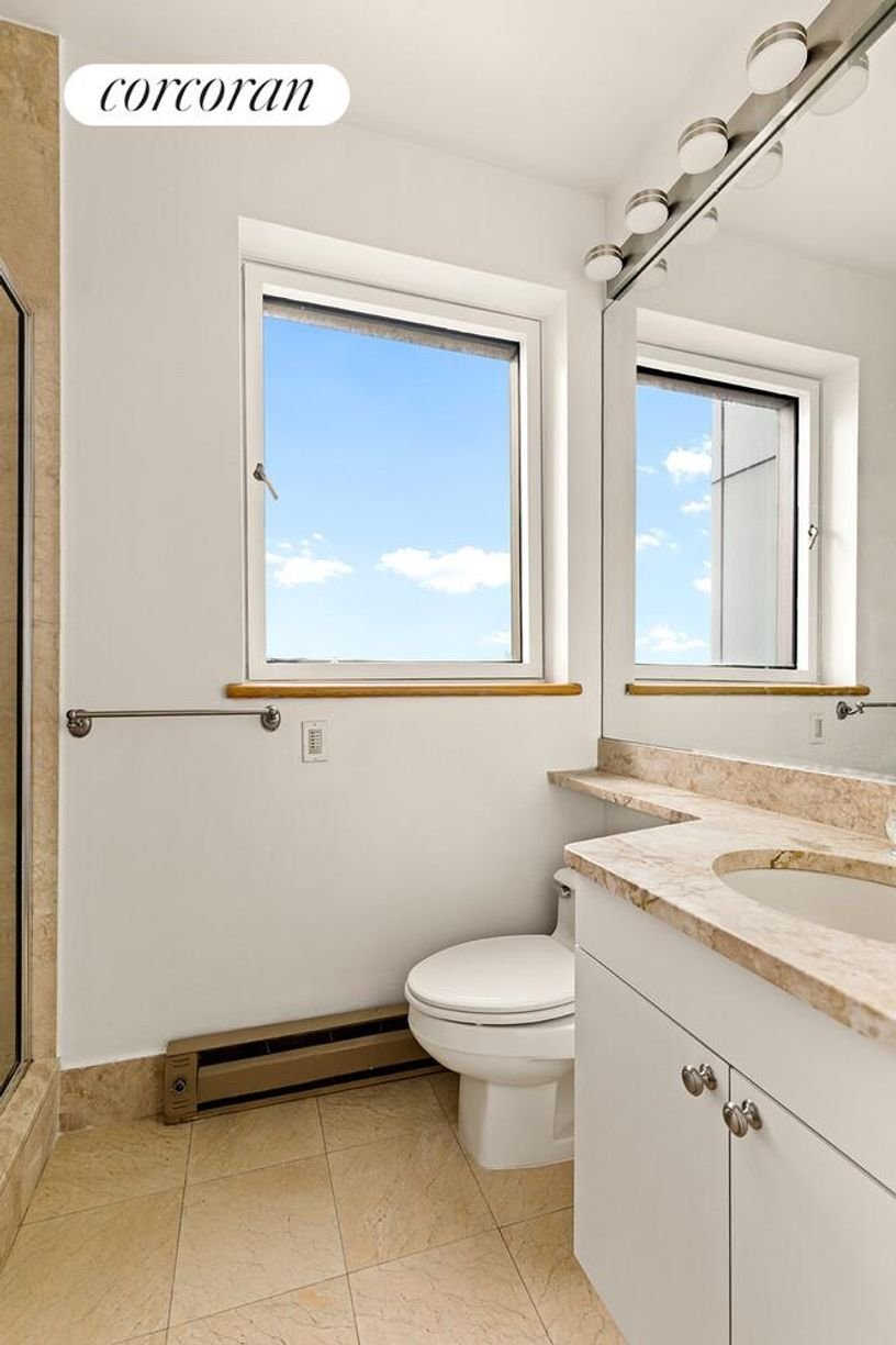 Condo in New York, New York, United States 5 - 19000026