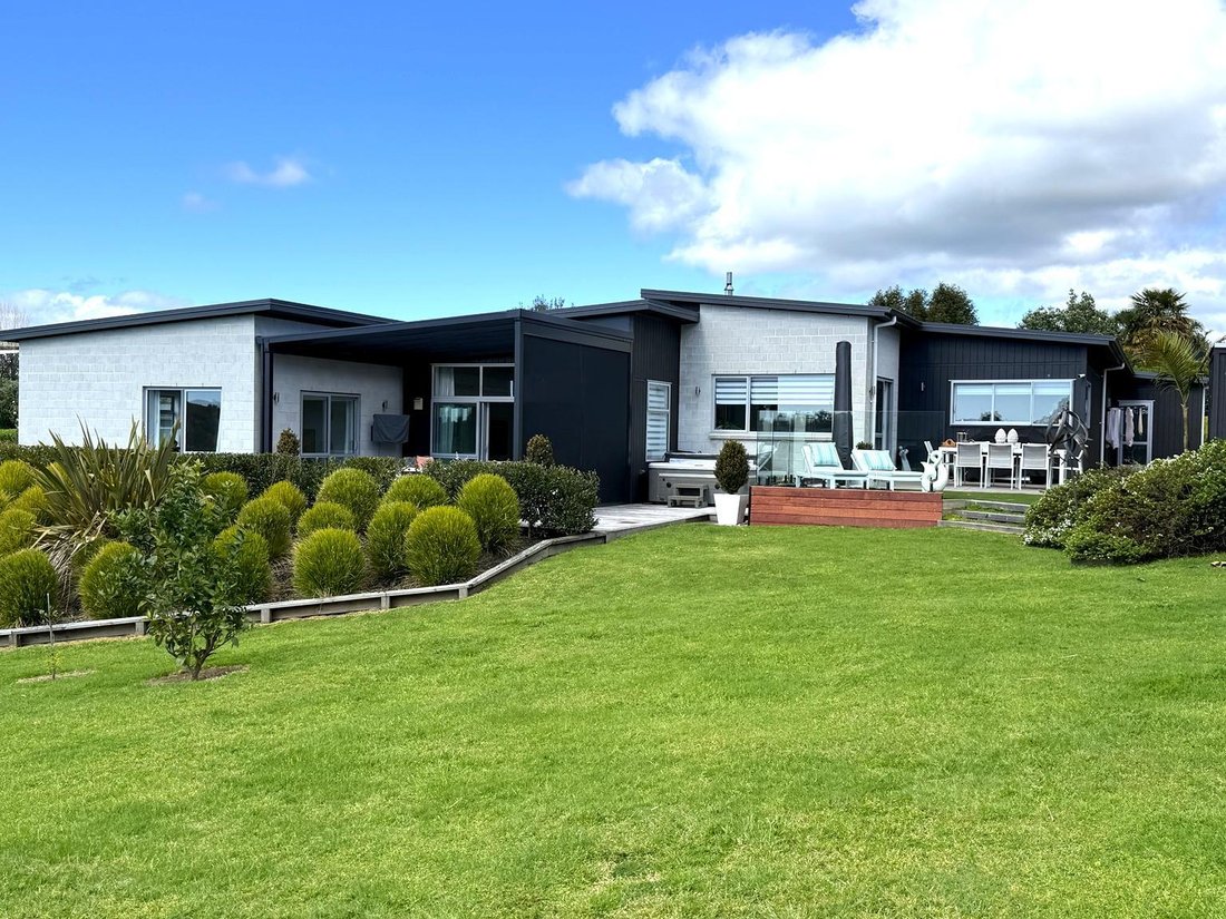 House in Te Puna, Bay of Plenty, New Zealand 1 - 19005081