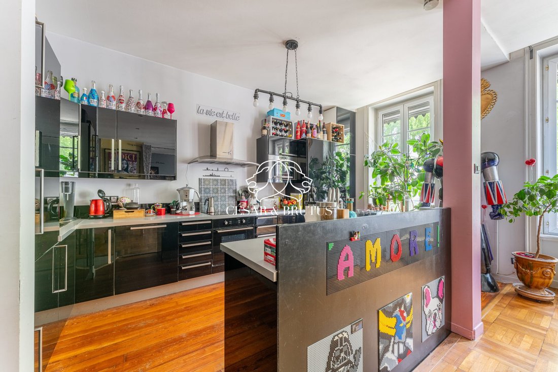 Apartment in Tête d'Or-Foch-Vitton, Lyon 6e Arrondissement, Lyon 5 - 17868709