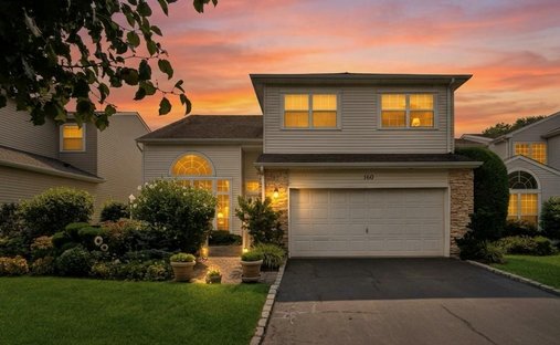 Condo in Hauppauge, New York, United States 1