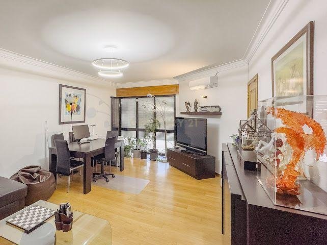 Apartment in Arroios, Lisbon, Portugal 2 - 18089848