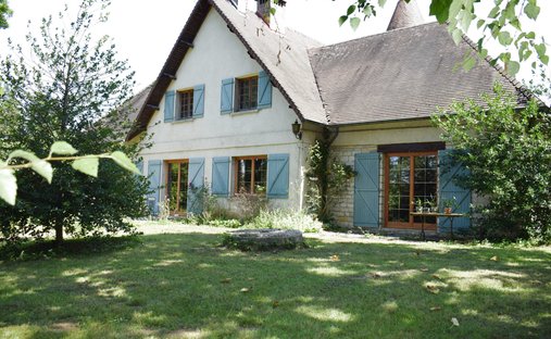 House in Arbois, Bourgogne – Franche-Comté, France 1