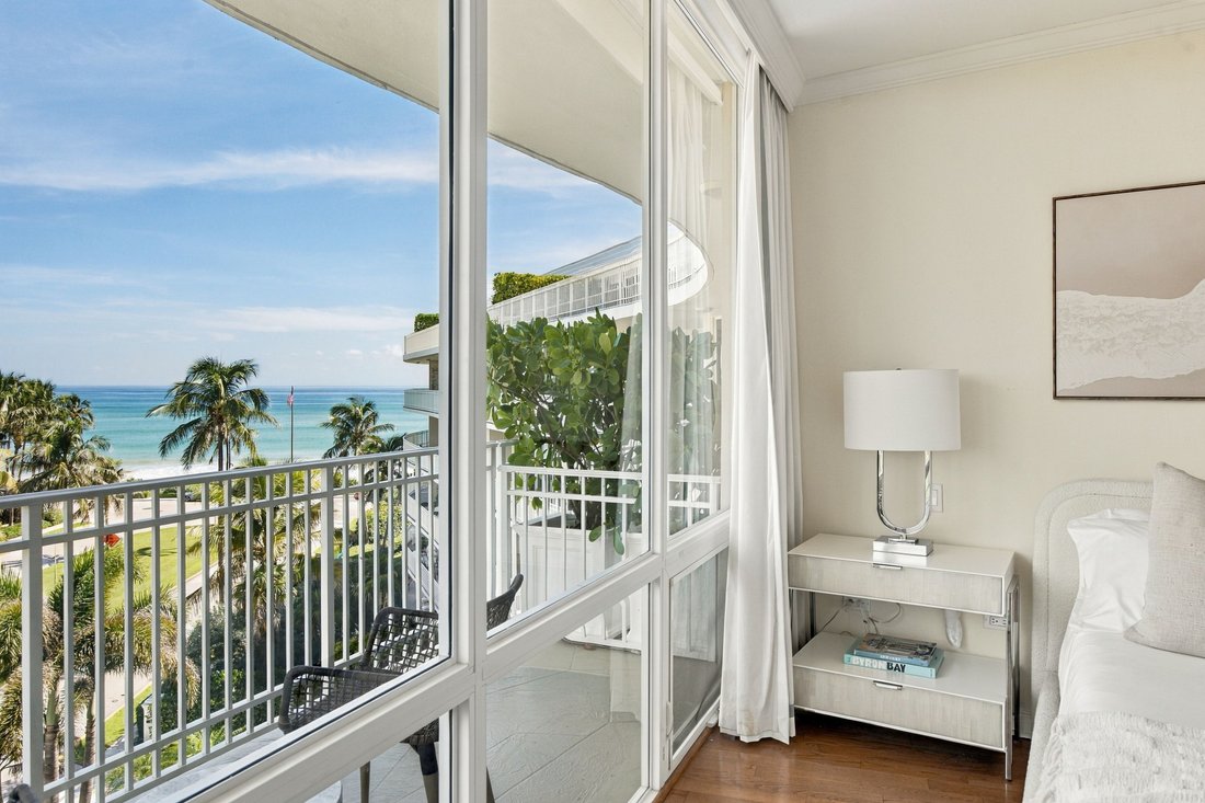 Eigentumswohnung in Palm Beach, Florida, Vereinigte Staaten 1 - 17355806