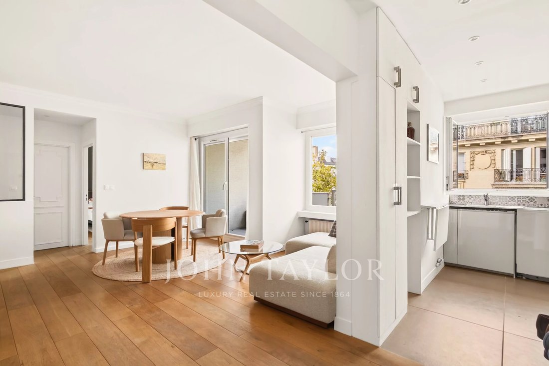Apartment in Auteuil Sud, Paris 16e Arrondissement, Paris 1 - 19001820