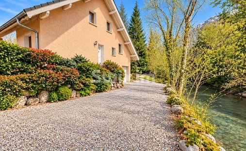House in Talloires, Talloires-Montmin, France 1