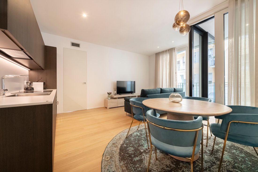 Apartment in Porta Vittoria, Milan, Lombardy 2 - 19007347