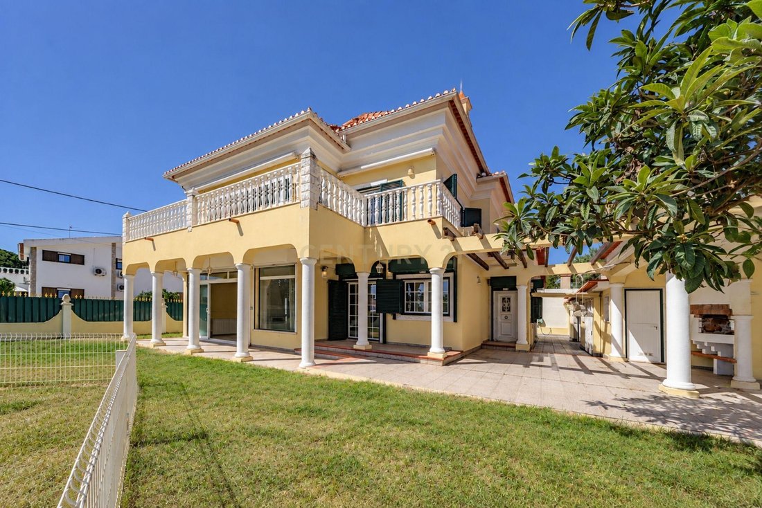 Villa in Aroeira, Charneca de Caparica e Sobreda, Portugal 4 - 19007481