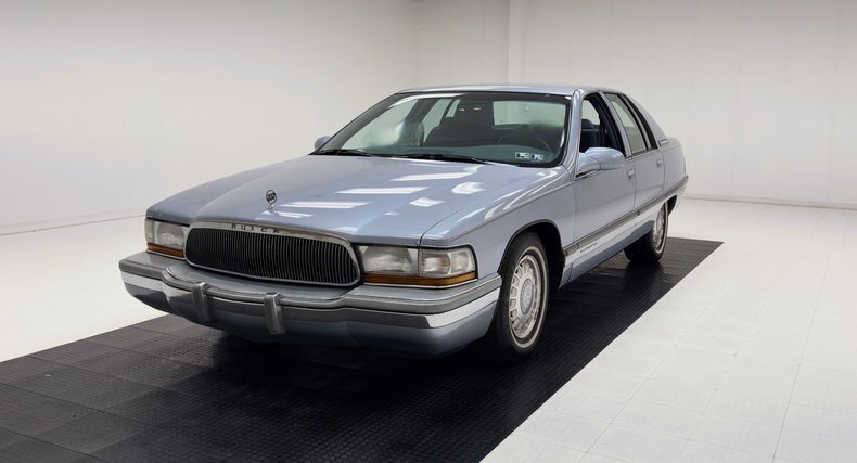 Sedan in Morgantown, United States 1 - 19006997