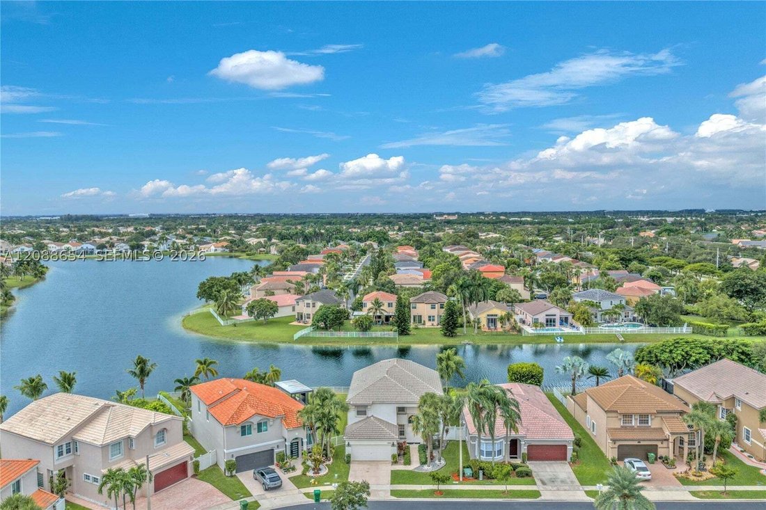 House in Pembroke Pines, Florida, United States 5 - 19000712