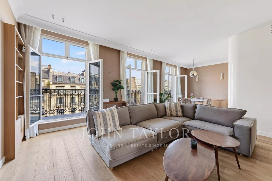 Apartment in Porte Dauphine, Paris 16e Arrondissement, Paris 3 - 19001810