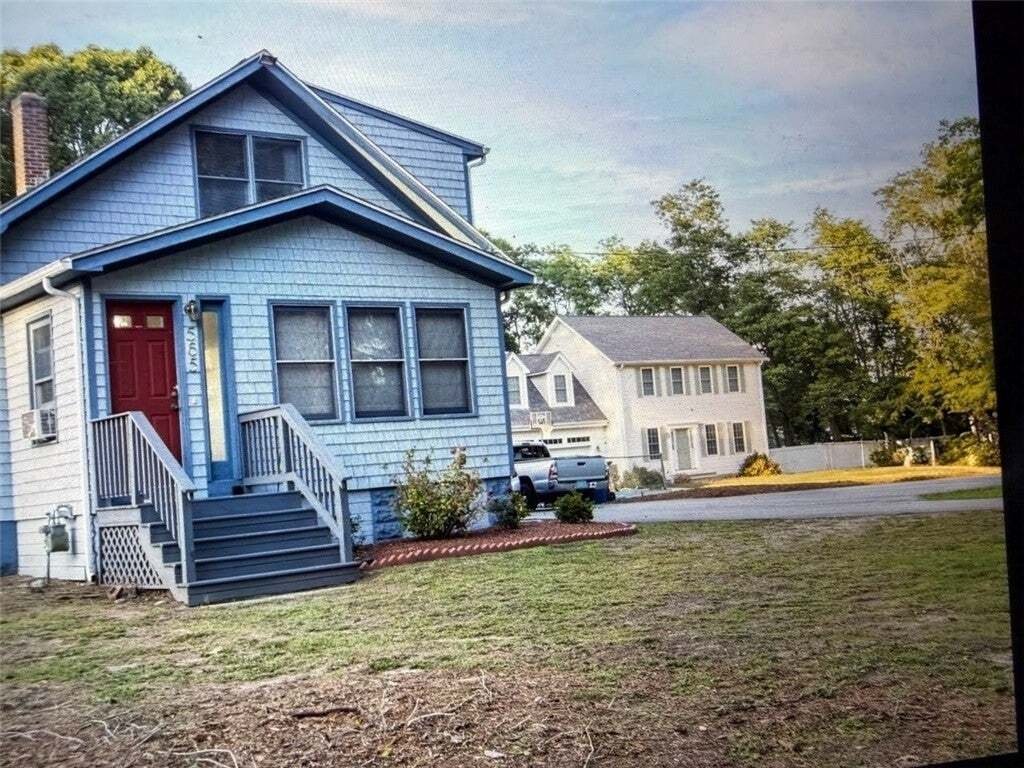 House in Warwick, Rhode Island, United States 1 - 19000340