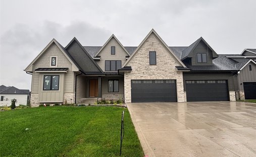 Casa en Urbandale, Iowa, Estados Unidos 1