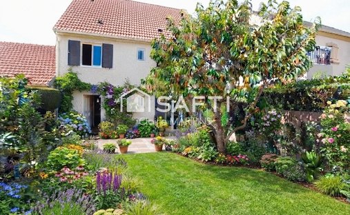 Casa a Giardino Parigino, Clamart, Francia 1