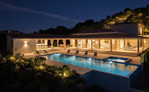 Haus in Mougins, Provence-Alpes-Côte d'Azur, Frankreich 1