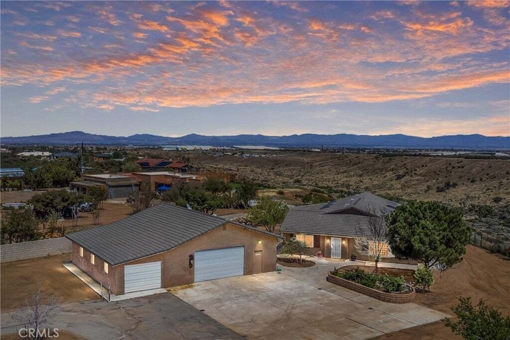 House in Hesperia, California, United States 1 - 16417414