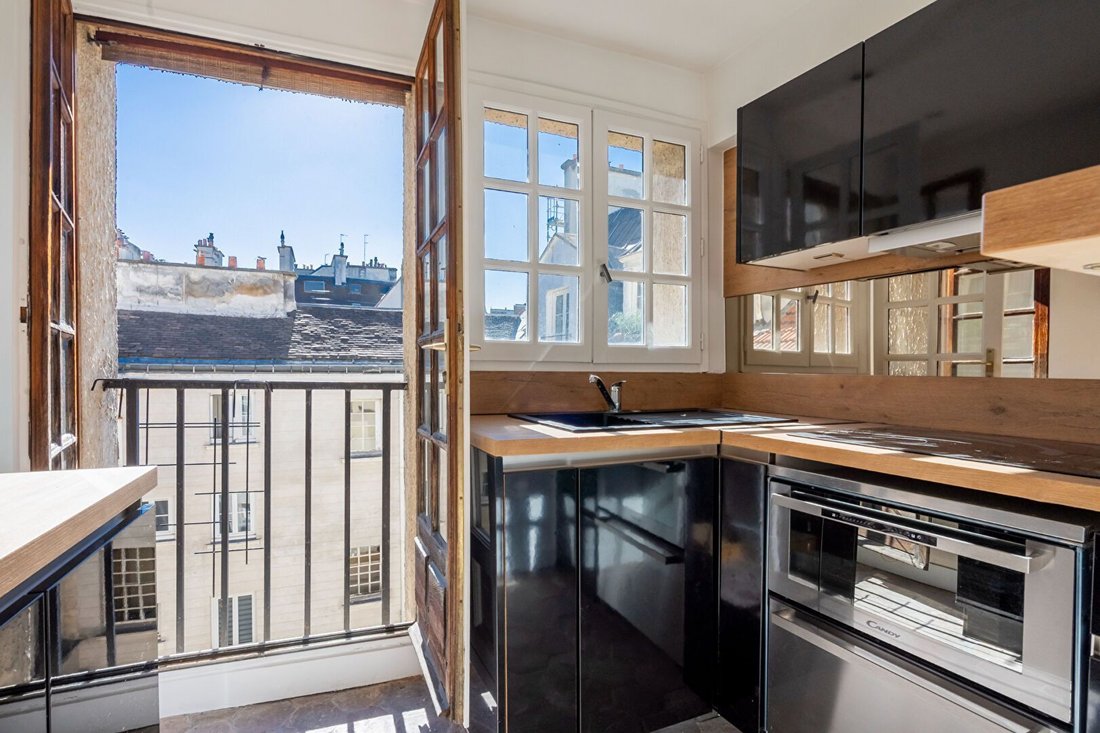 Apartment in Saint Gervais, Paris 4e Arrondissement, Paris 1 - 19001526