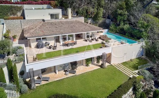 House in Vieux Cannet, Le Cannet, France 1