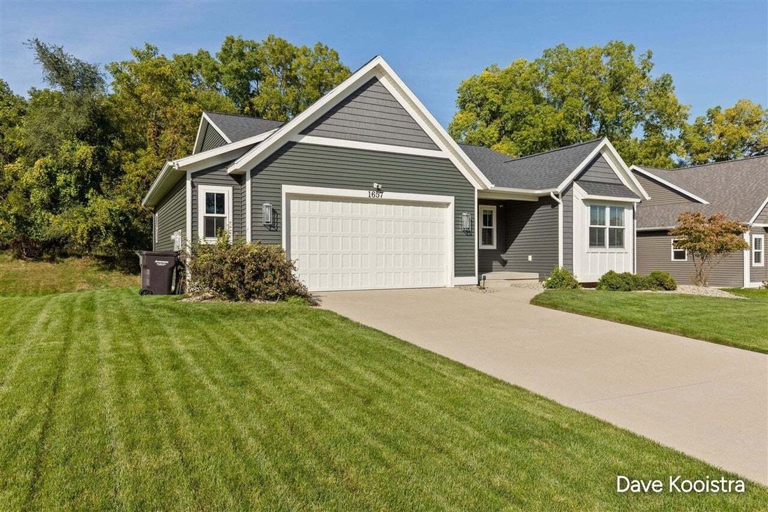 House in Wyoming, Michigan, United States 3 - 19003761
