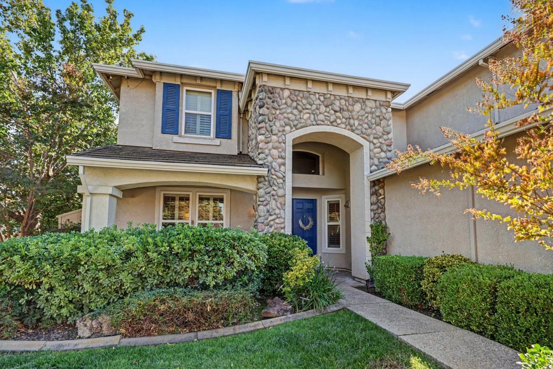 House in Elk Grove, California, United States 2 - 19006842