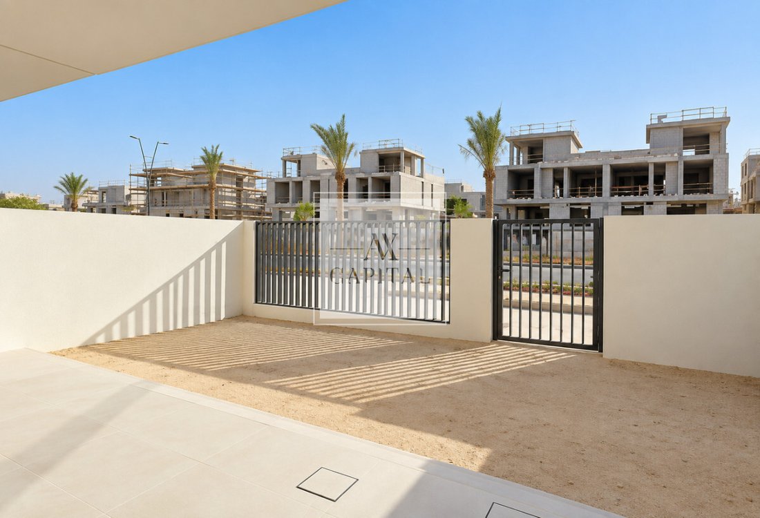 Townhouse in Palm Jumeirah, Dubai, United Arab Emirates 2 - 19001438