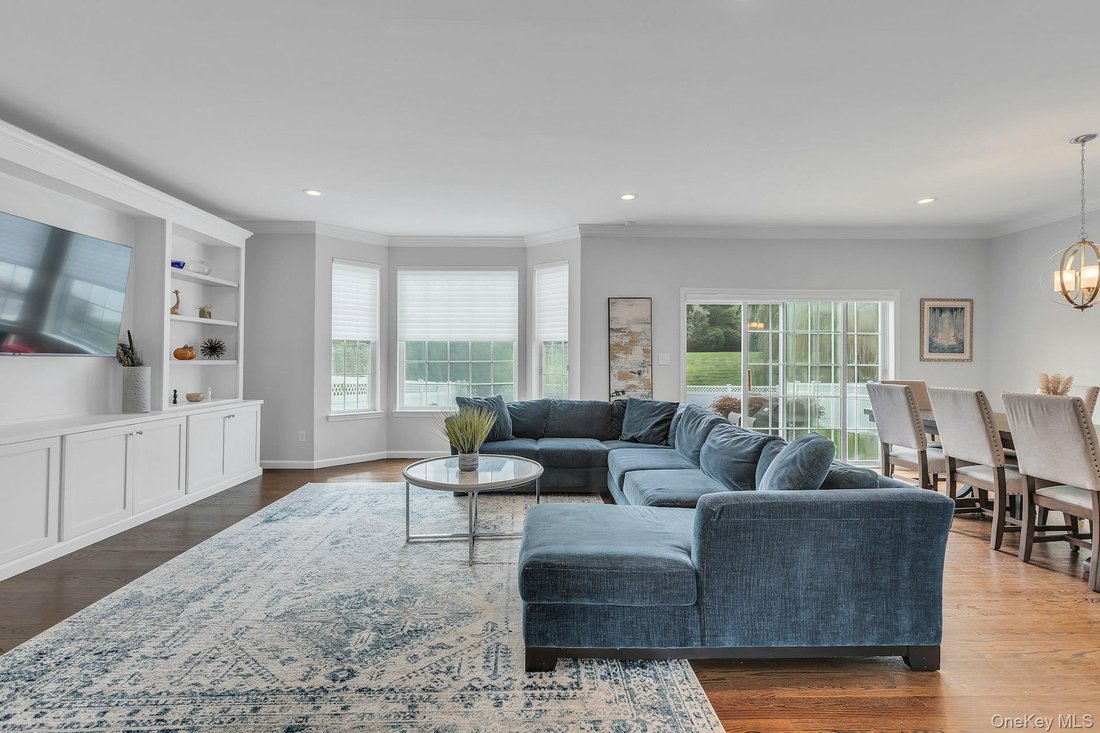 Condo in Melville, New York, United States 5 - 19006587
