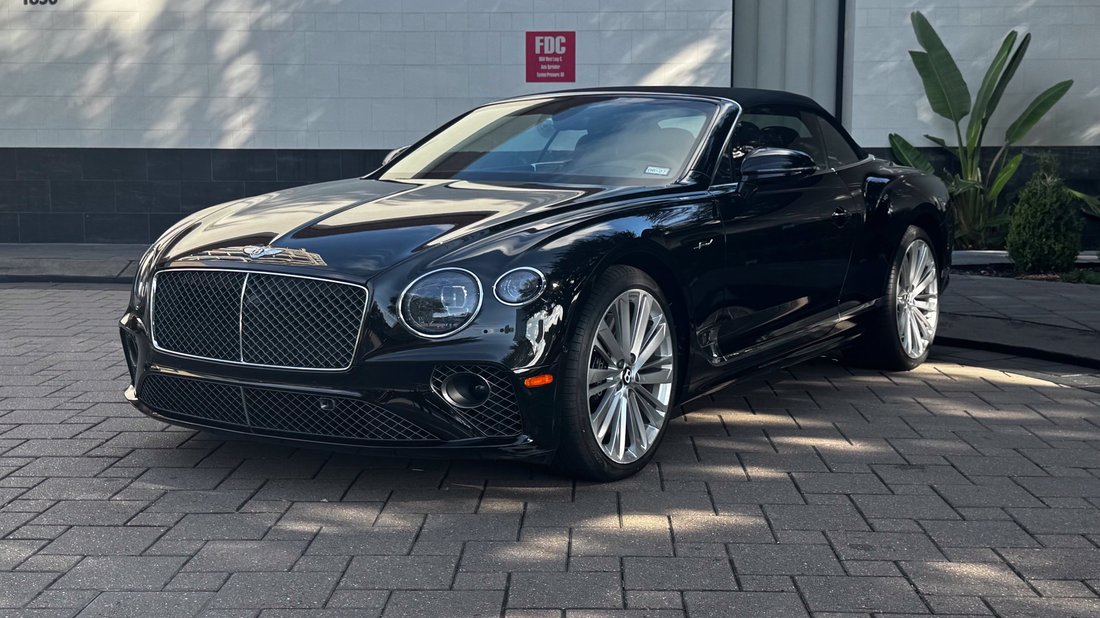 Cabriolet in Houston, TX, United States 1 - 19007555