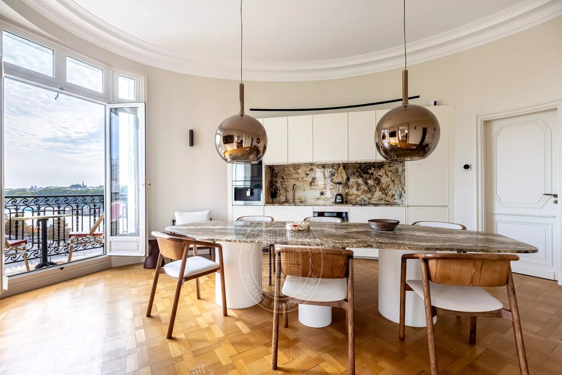Apartment in Paris 16e Arrondissement, Paris, France 4 - 19001738