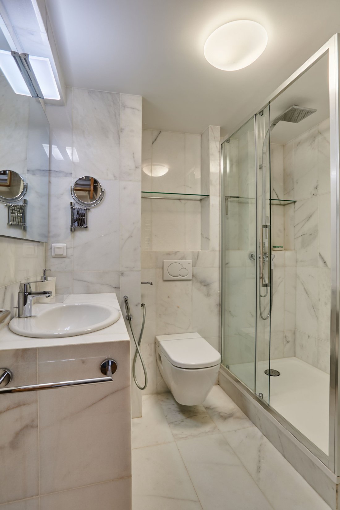 Apartment in Odéon, Paris 6e Arrondissement, Paris 4 - 19007837