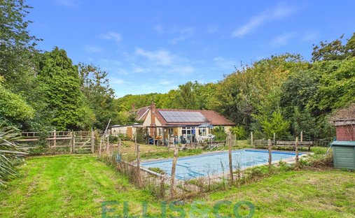 Bungalow in Bordyke, Tonbridge (And Malling), England 1