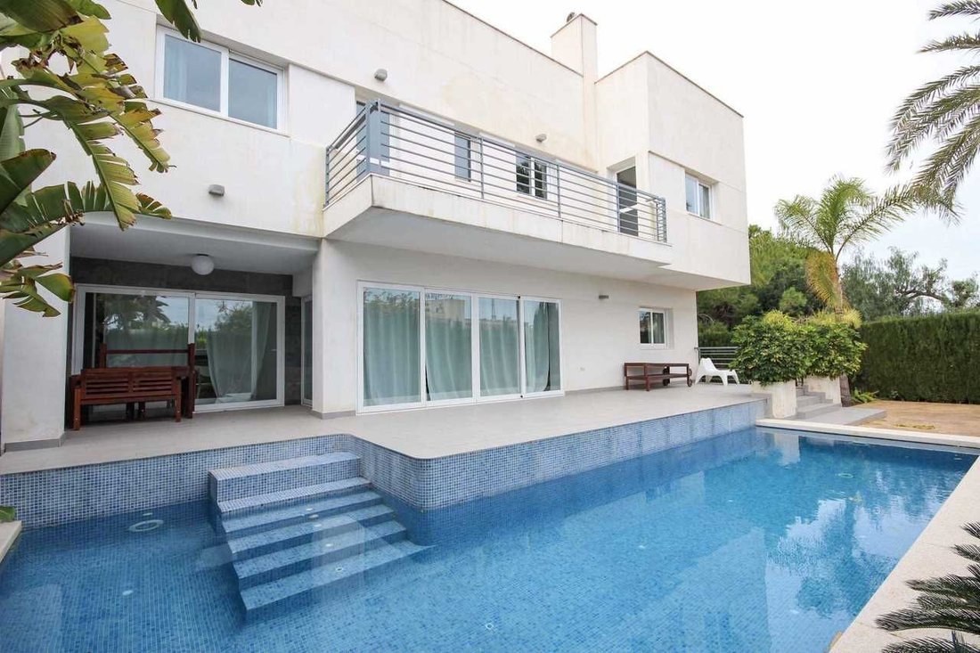 Villa in l'Albir, l'Alfas del Pi, Valencian Community 1 - 19004077