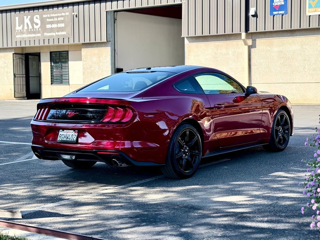 Coupe in Fresno, CA, United States 5 - 19008054