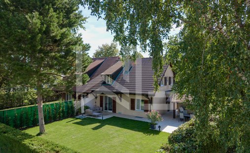 Casa en Commugny, Valdia, Suiza 1