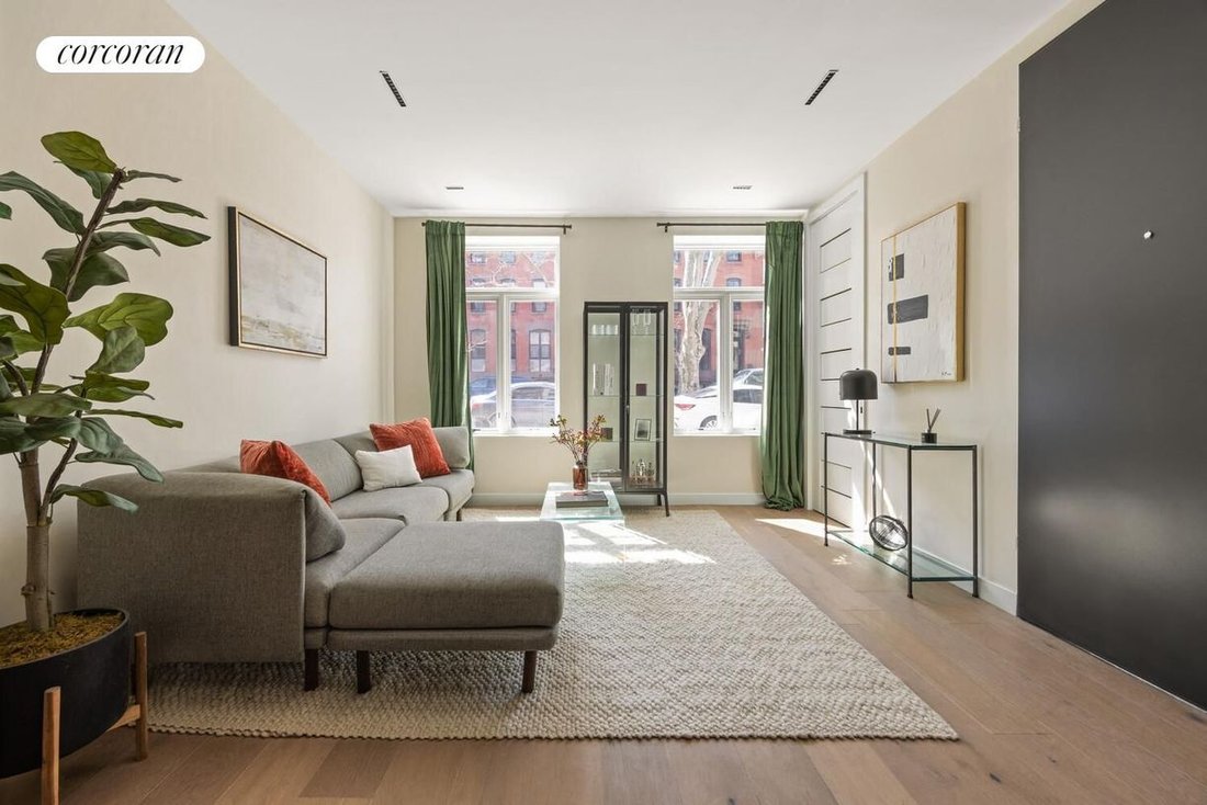 Condo in New York, New York, United States 1 - 19002337