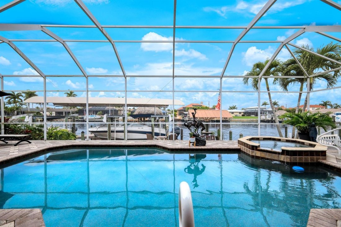 House in Cape Coral, Florida, United States 2 - 19003444