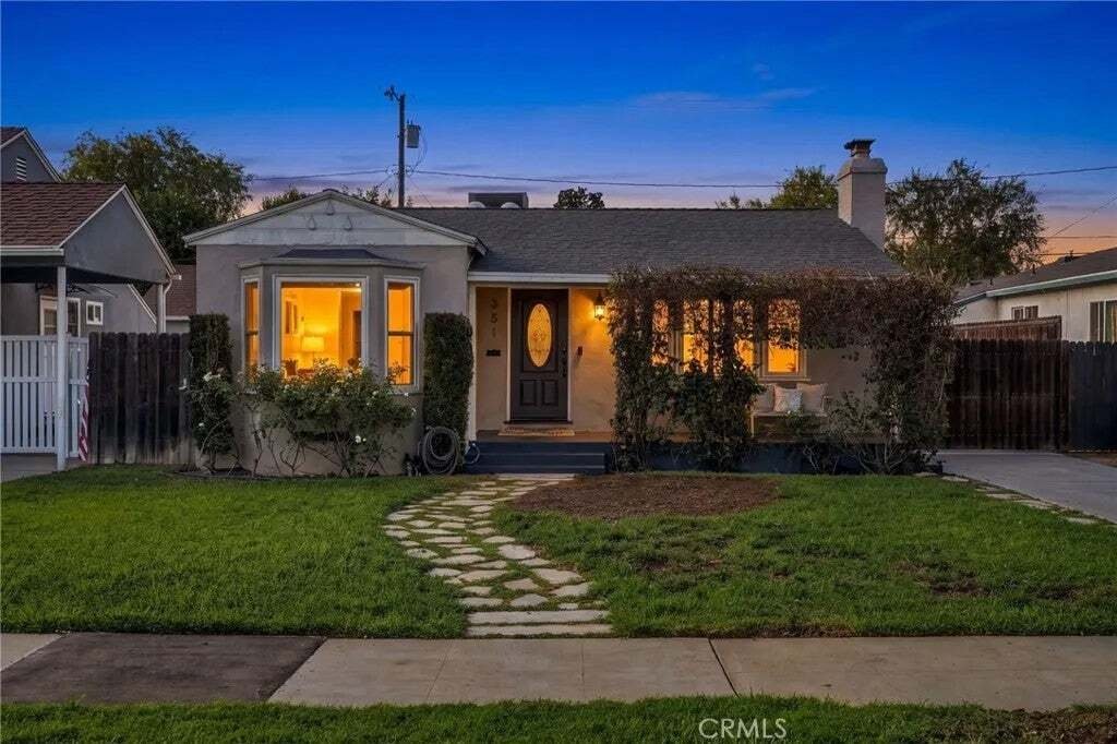 House in Burbank, California, United States 1 - 19005803