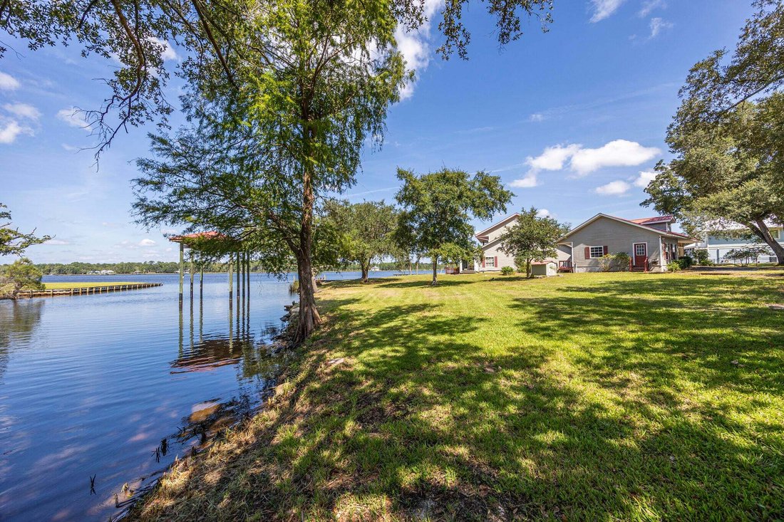 House in Freeport, Florida, United States 2 - 19000252