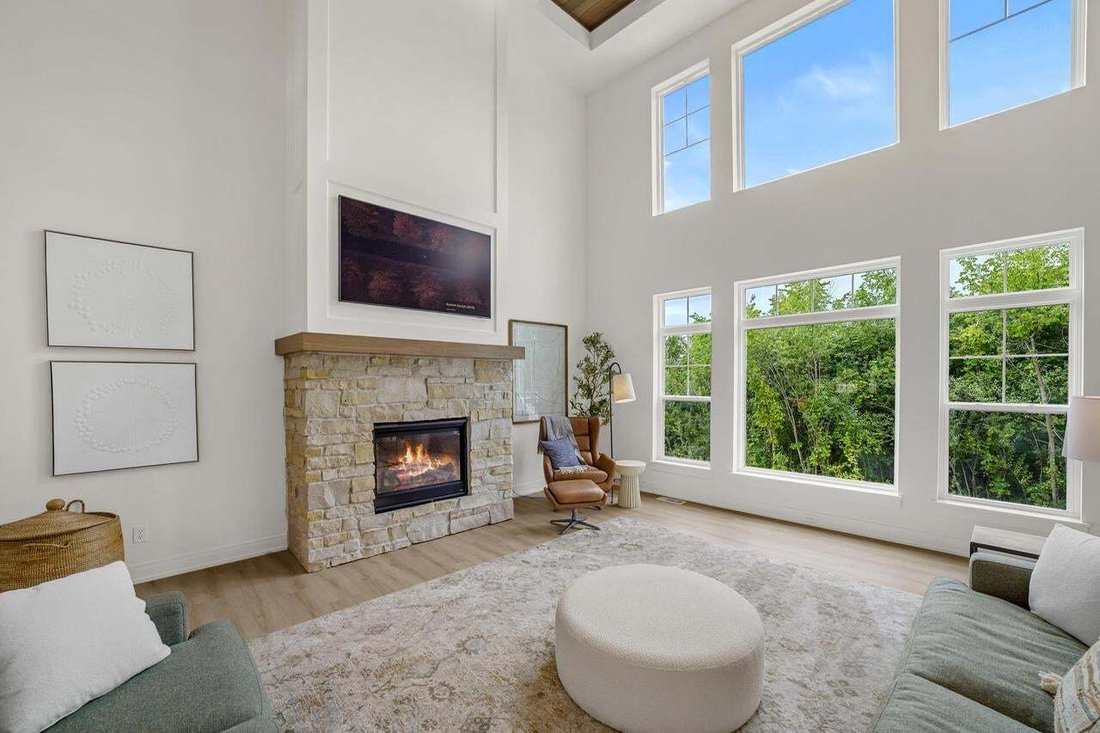 House in Menomonee Falls, Wisconsin, United States 4 - 19000312