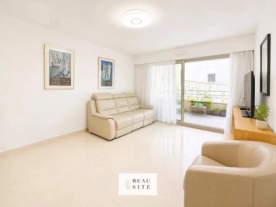Apartment in Nice, Provence-Alpes-Côte d'Azur, France 4 - 19001570