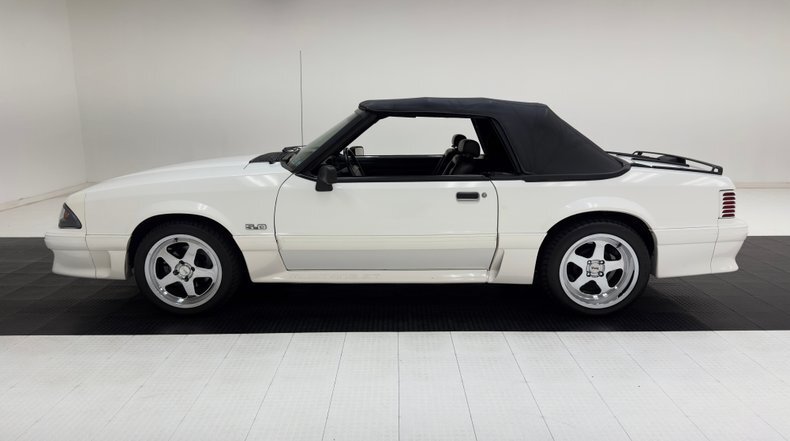 Cabriolet in Morgantown, United States 3 - 19007030